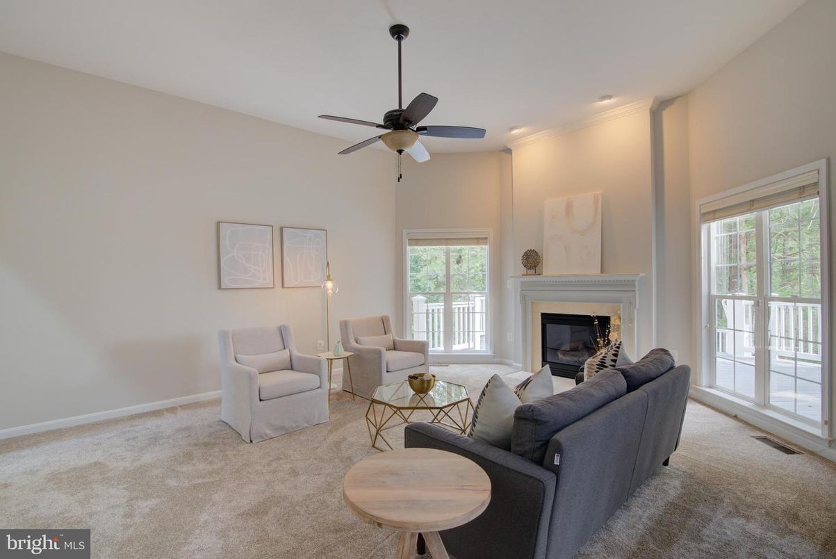 Fireplace, Interior, Living room, Recessed Lighting