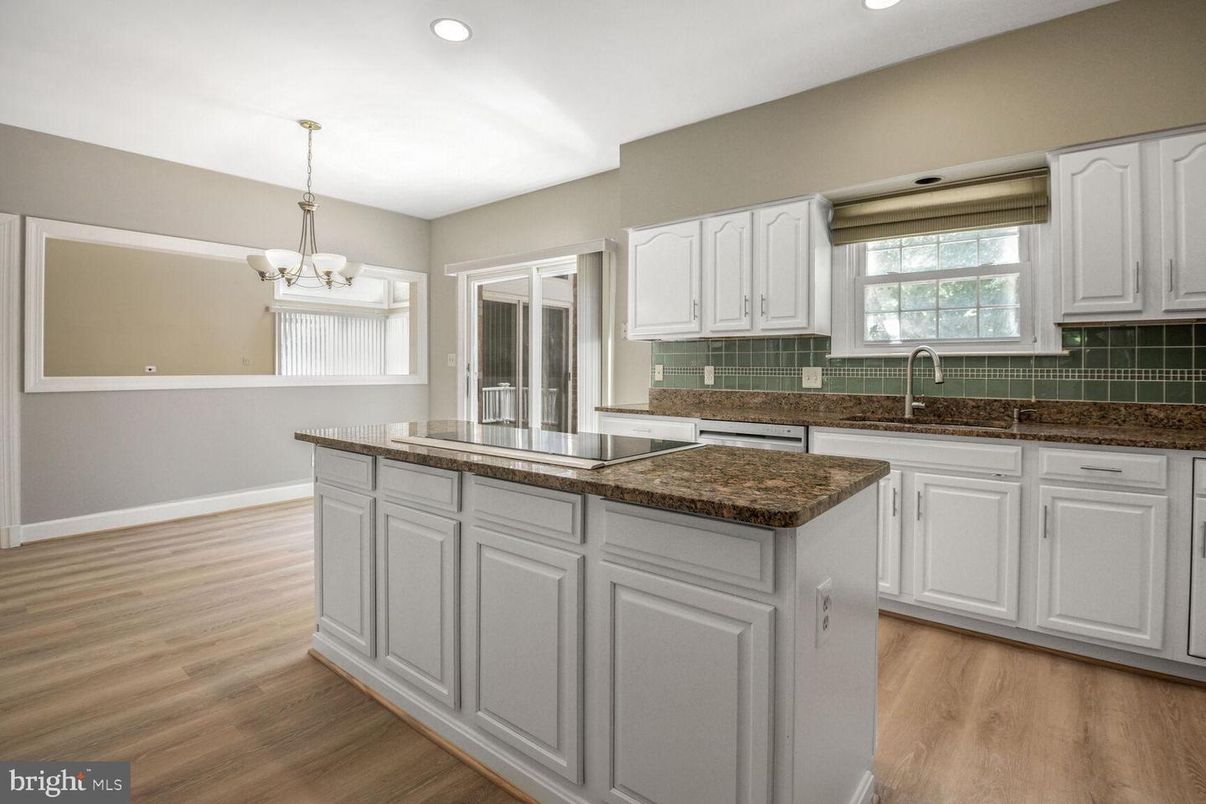 Chandelier, Interior, Kitchen, Recessed Lighting, Wood Texture Flooring