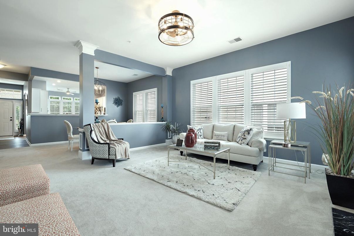 Interior, Living room, Pendant Lights