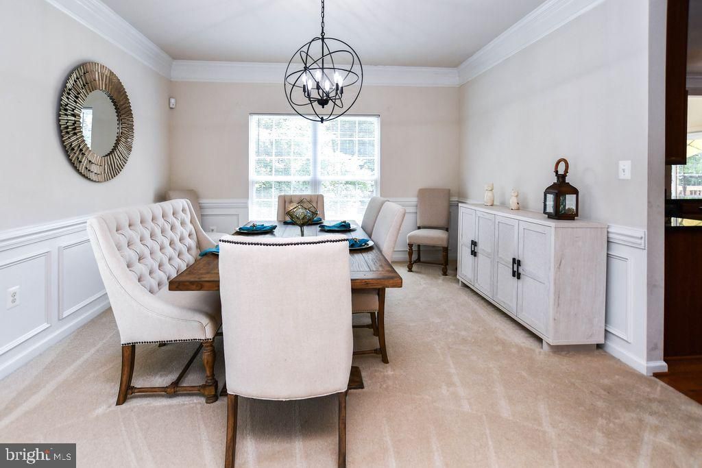 Dining room, Interior, Pendant Lights