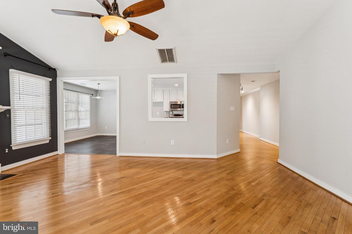 Empty room, Interior, Wood Texture Flooring