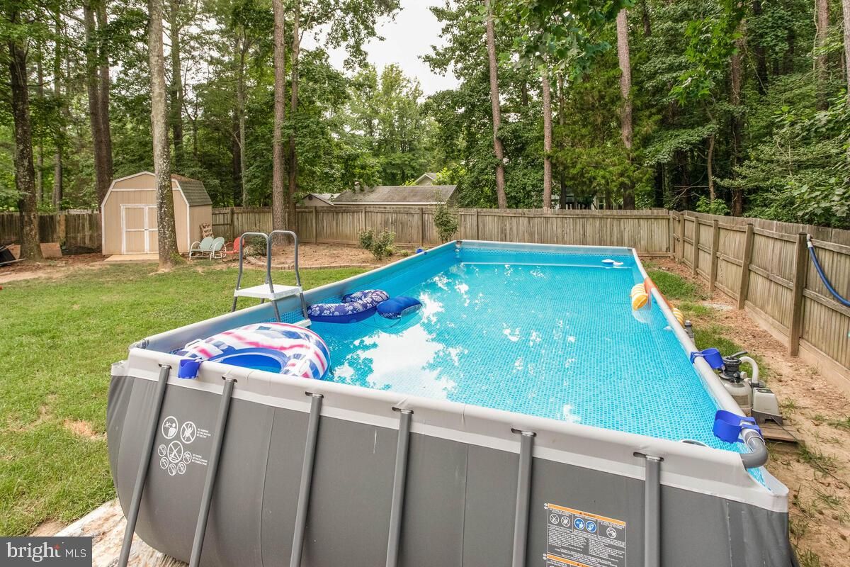 Backyard, Exterior, Pool