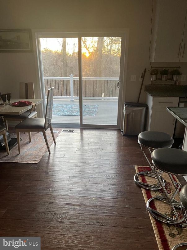 Dining room, Interior, Wood Texture Flooring