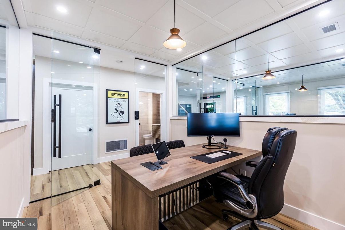 Home Office, Interior, Pendant Lights, Recessed Lighting, Wood Texture Flooring