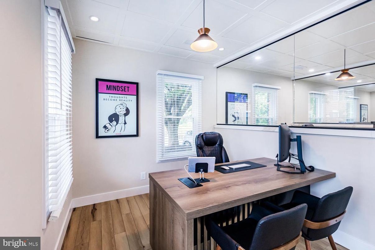 Home Office, Interior, Pendant Lights, Recessed Lighting, Wood Texture Flooring