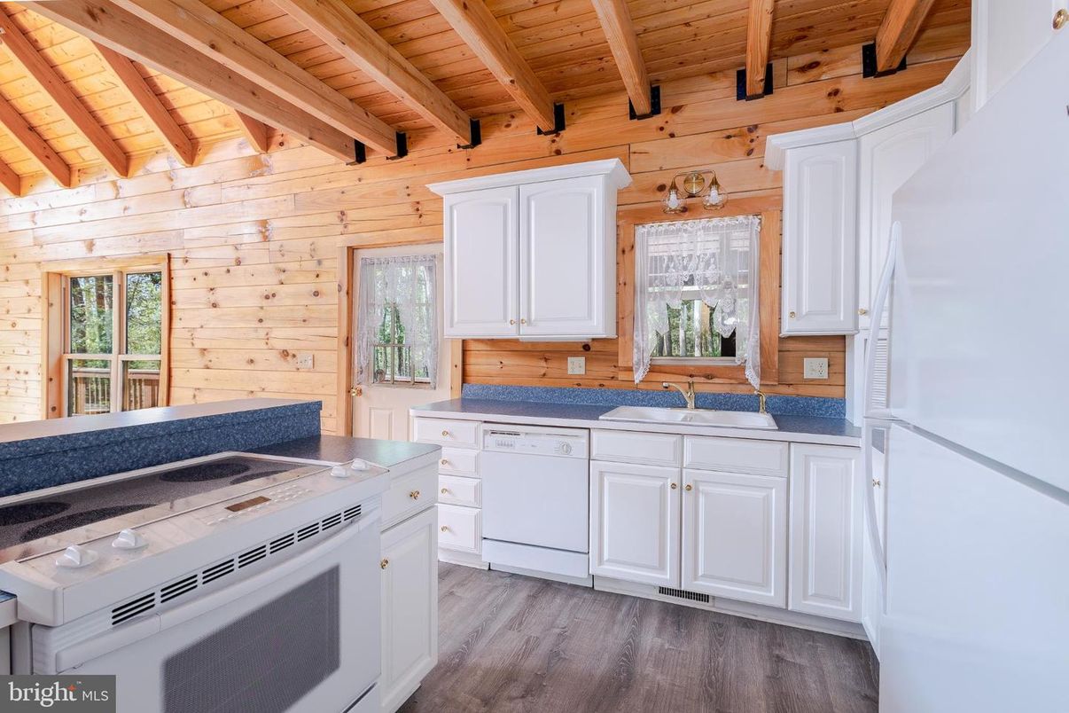 Interior, Kitchen, Wooden Beams, Wooden Ceilings, Wood Texture Flooring, Wooden Walls