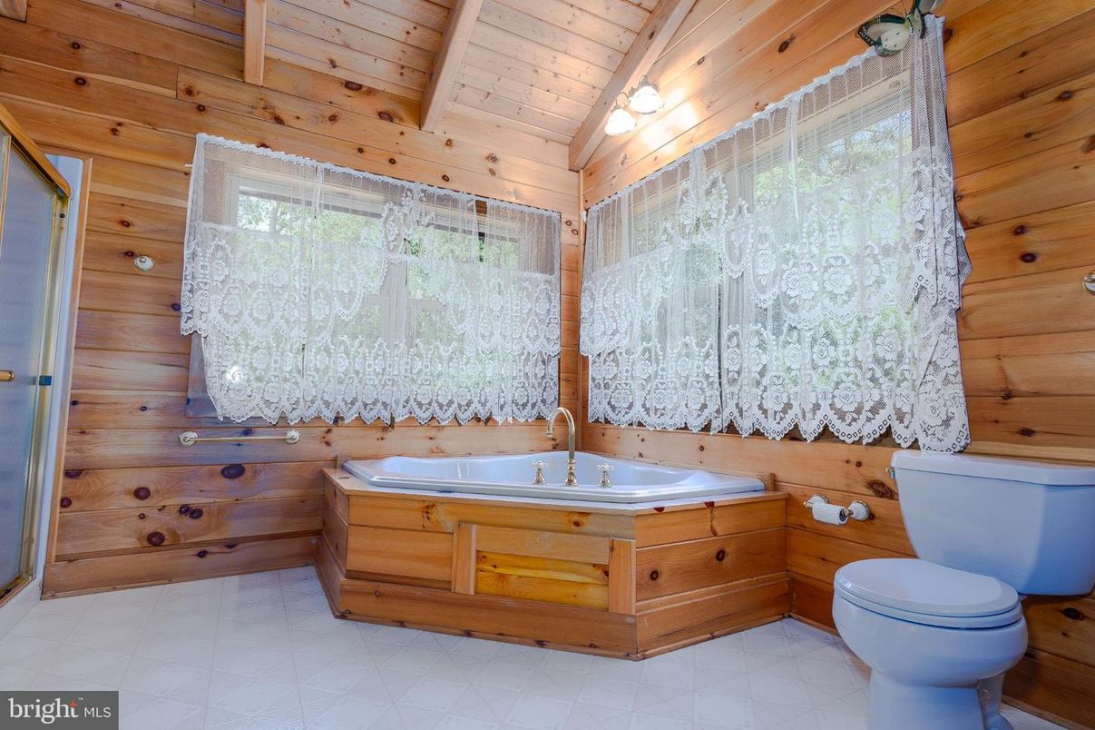 Bathroom, Interior, Wooden Ceilings, Wooden Walls
