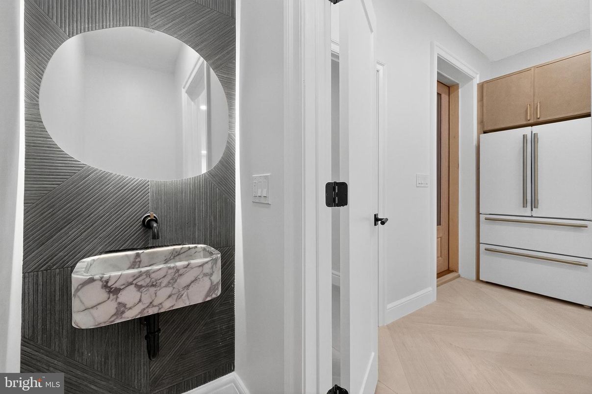 Bathroom, Interior, Wood Texture Flooring