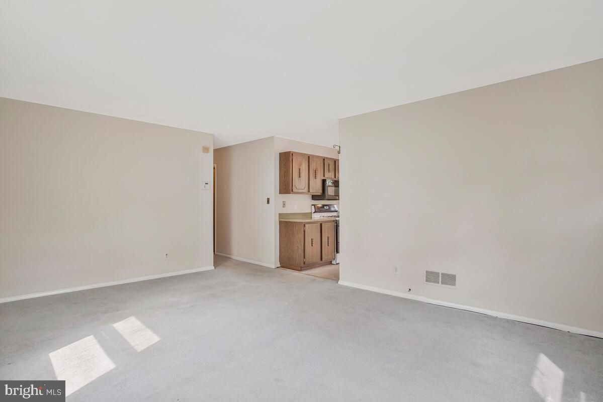 Empty room, Interior, Kitchen