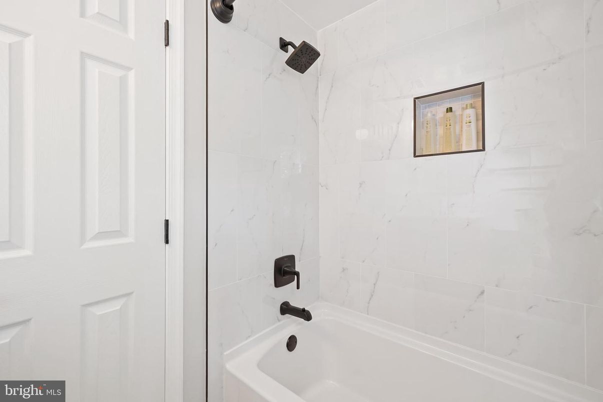 Bathroom, Interior, Marble Walls