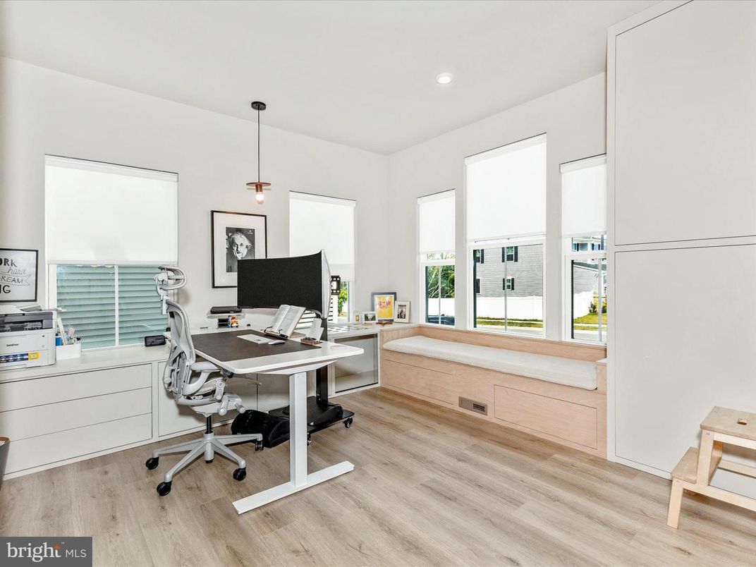 Home Office, Interior, Pendant Lights, Recessed Lighting, Wood Texture Flooring