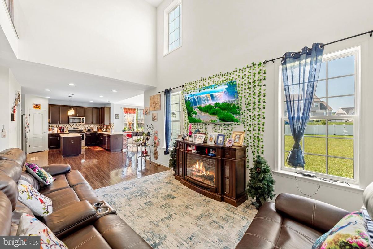 Fireplace, Interior, Kitchen, Living room, Pendant Lights, Recessed Lighting, Wood Texture Flooring