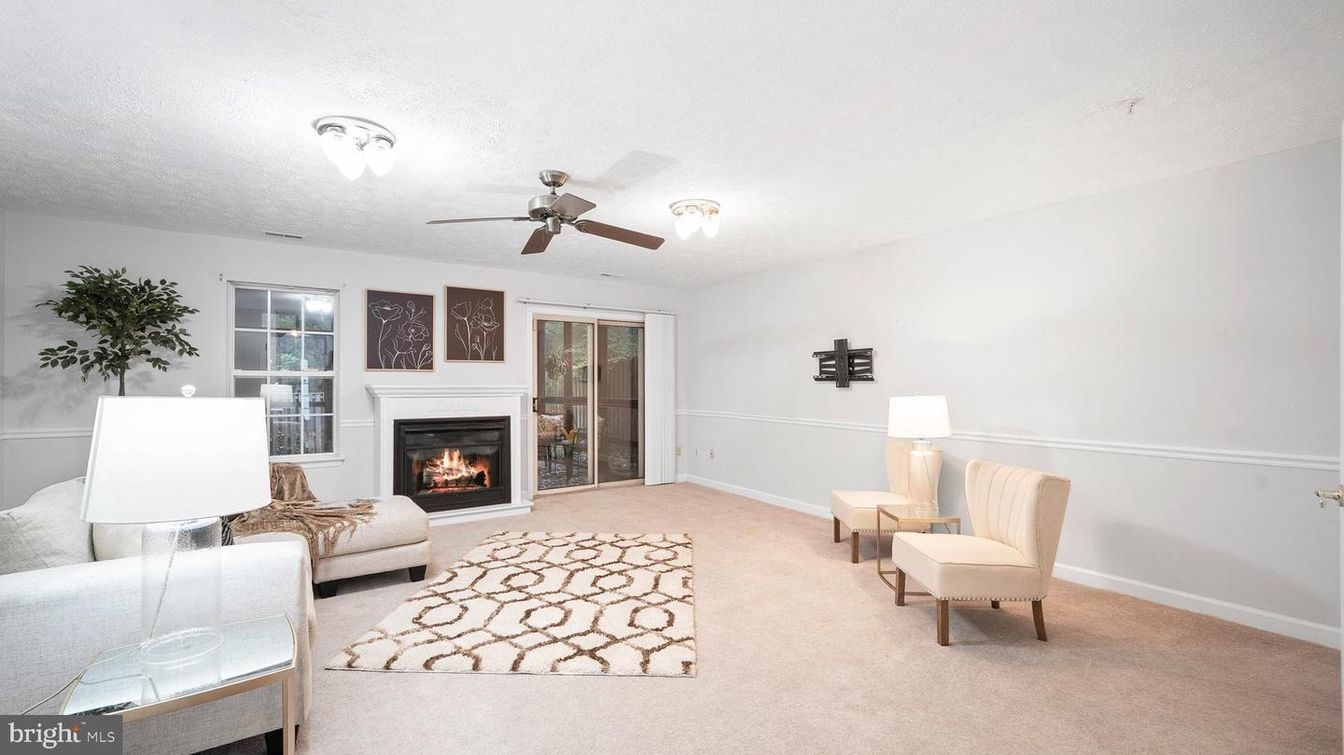 Fireplace, Interior, Living room