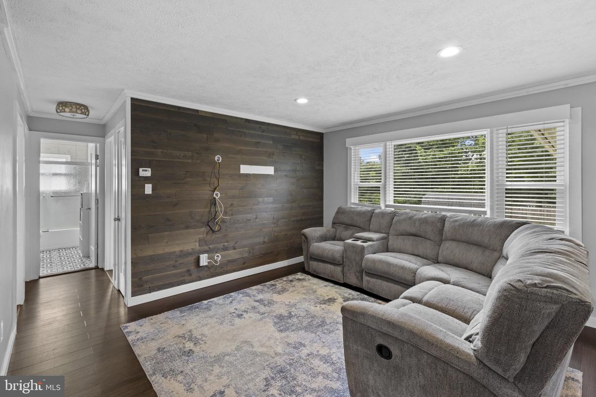 Interior, Living room, Recessed Lighting, Wood Texture Flooring, Wooden Walls