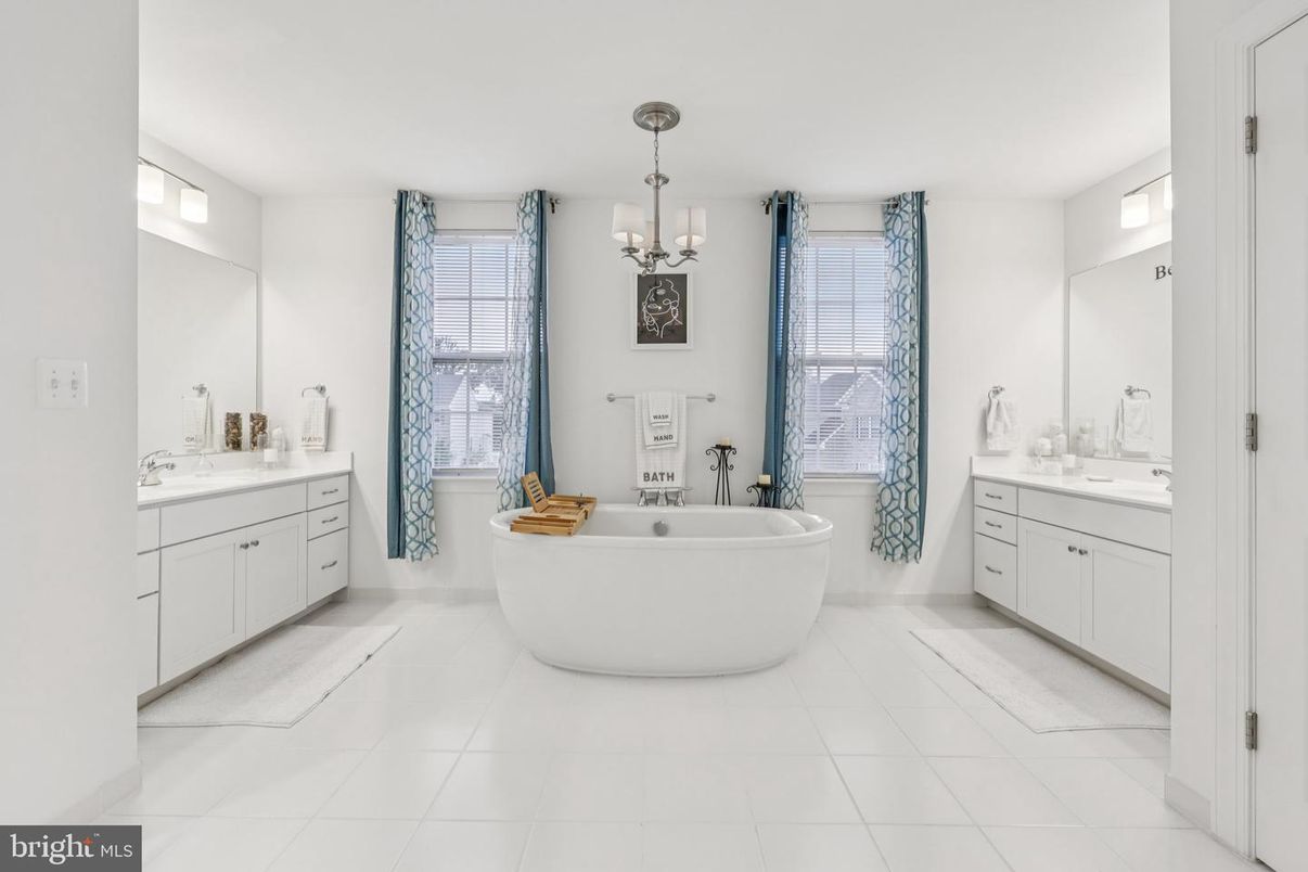 Bathroom, Dual Sink Vanities, Free Standing Baths, Interior