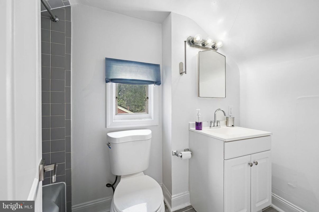Bathroom, Interior