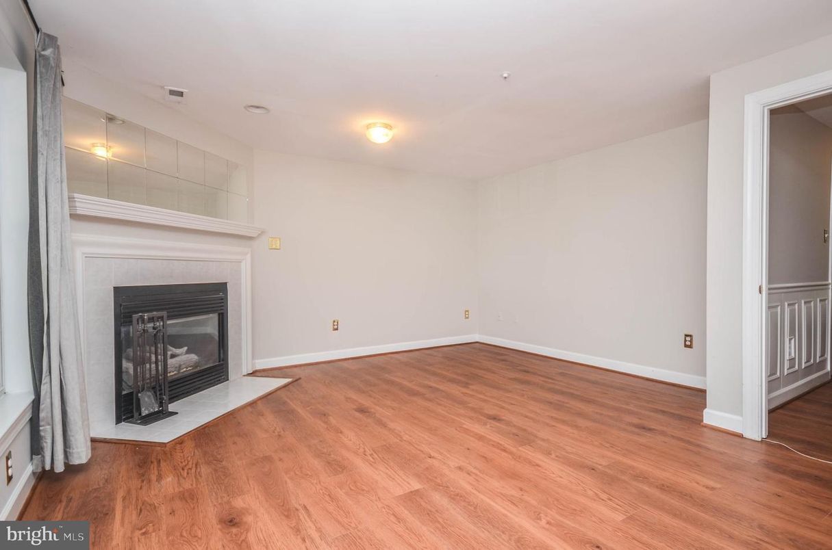 Empty room, Fireplace, Interior, Wood Texture Flooring