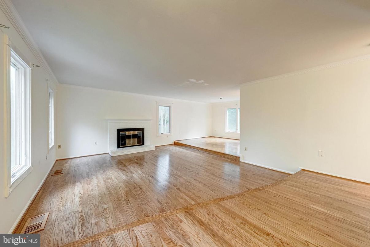 Empty room, Fireplace, Interior, Wood Texture Flooring