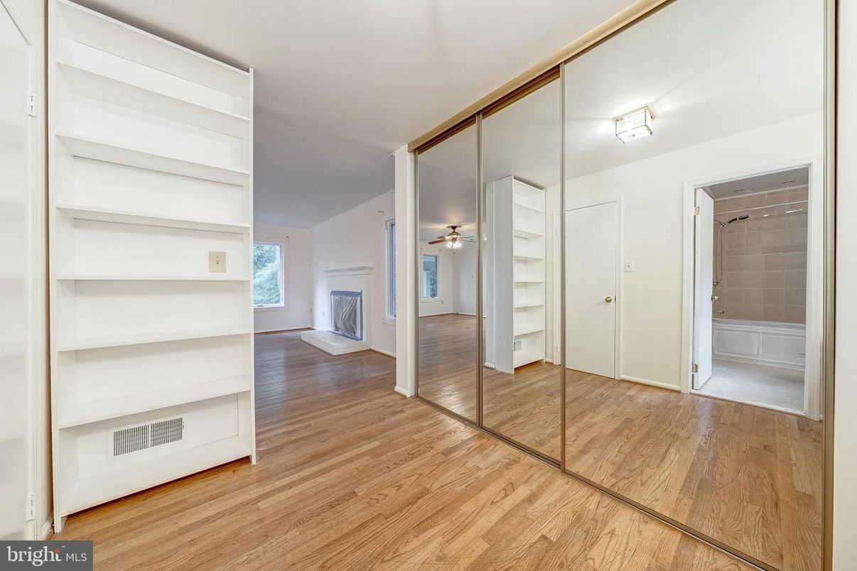 Empty room, Interior, Wood Texture Flooring