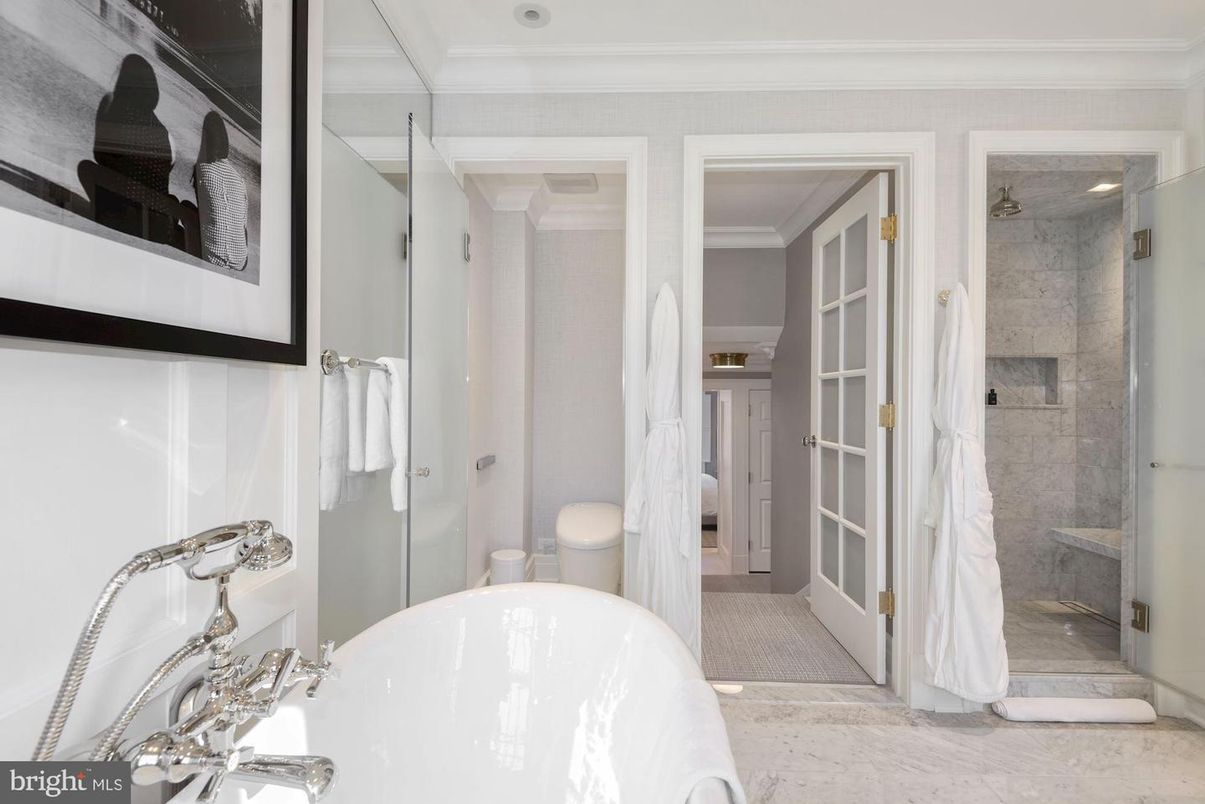 Bathroom, Free Standing Baths, Interior, Recessed Lighting