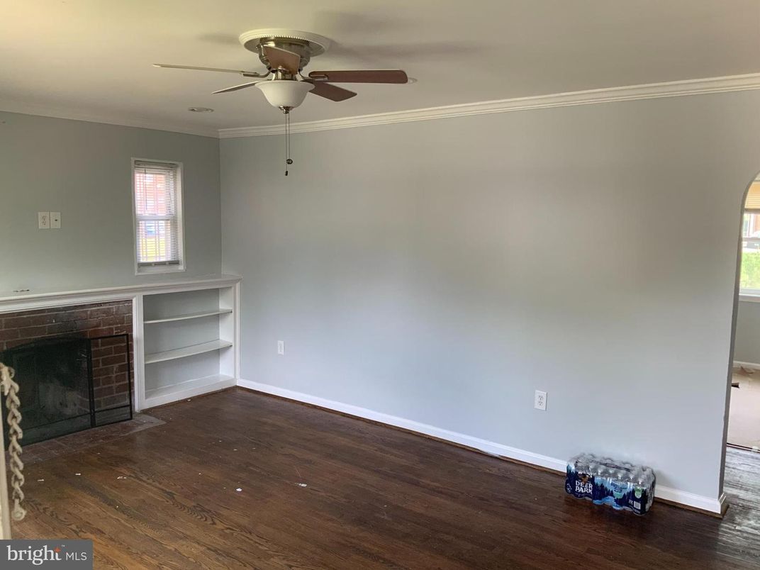 Empty room, Fireplace, Interior, Wood Texture Flooring