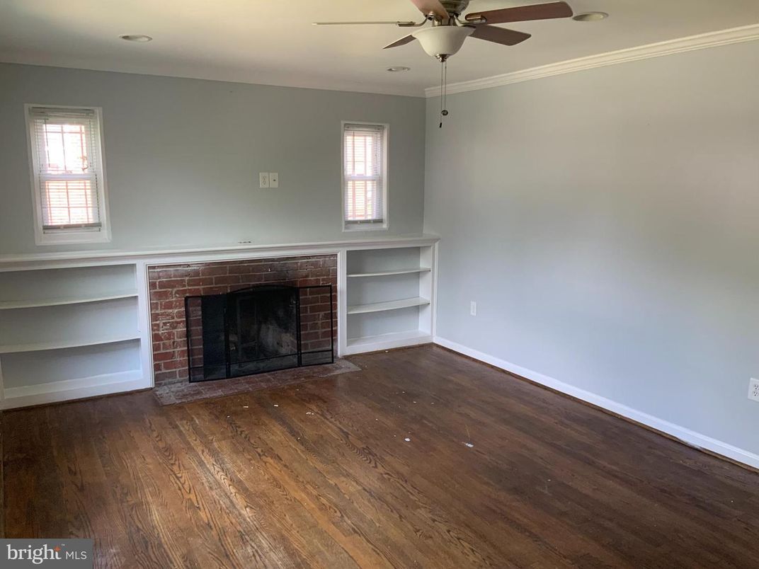 Empty room, Fireplace, Interior, Recessed Lighting, Wood Texture Flooring