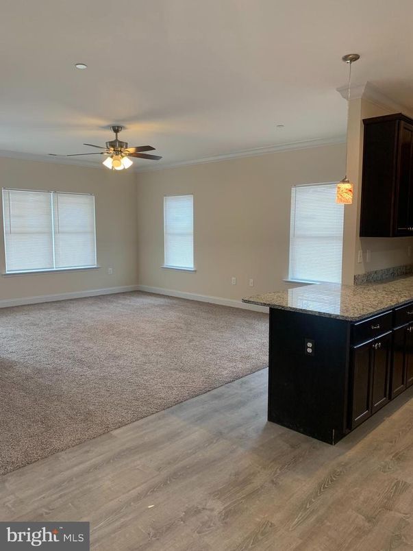 Empty room, Interior, Pendant Lights, Recessed Lighting, Wood Texture Flooring