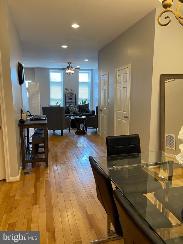 Dining room, Interior, Living room, Recessed Lighting, Wood Texture Flooring