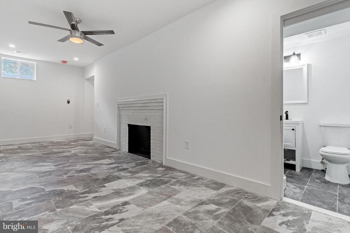 Bathroom, Empty room, Fireplace, Interior, Recessed Lighting