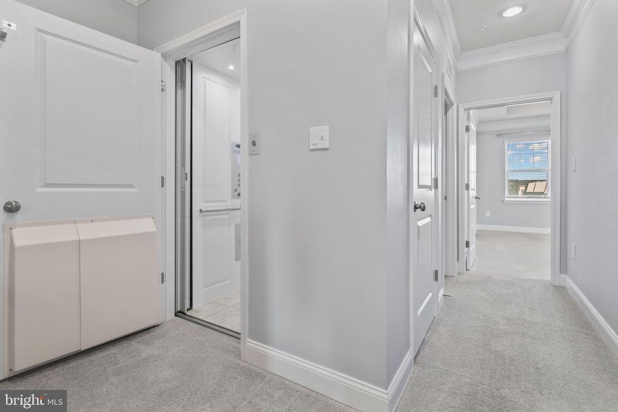 Interior, Recessed Lighting, Water