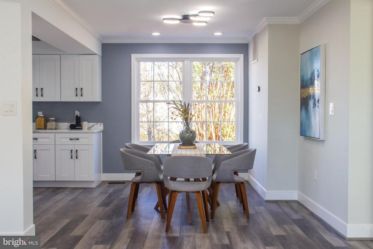 Dining room, Interior, Recessed Lighting, Wood Texture Flooring