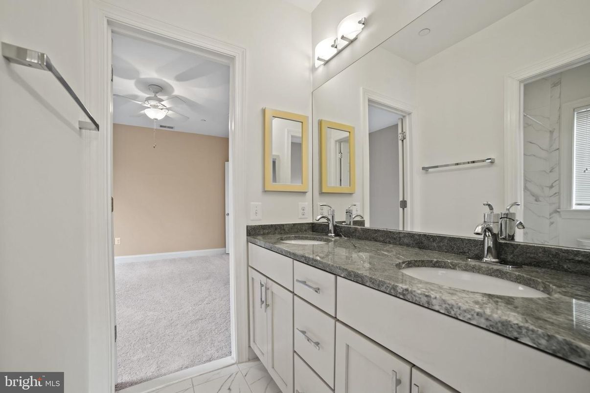 Bathroom, Dual Sink Vanities, Interior, Marble