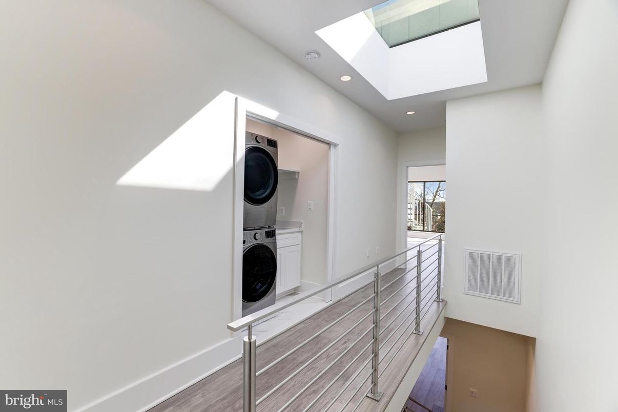 Interior, Recessed Lighting, Utility Closets, Washer, Wood Texture Flooring