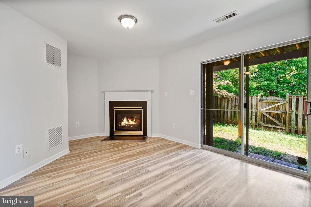 Empty room, Fireplace, Interior, Wood Texture Flooring