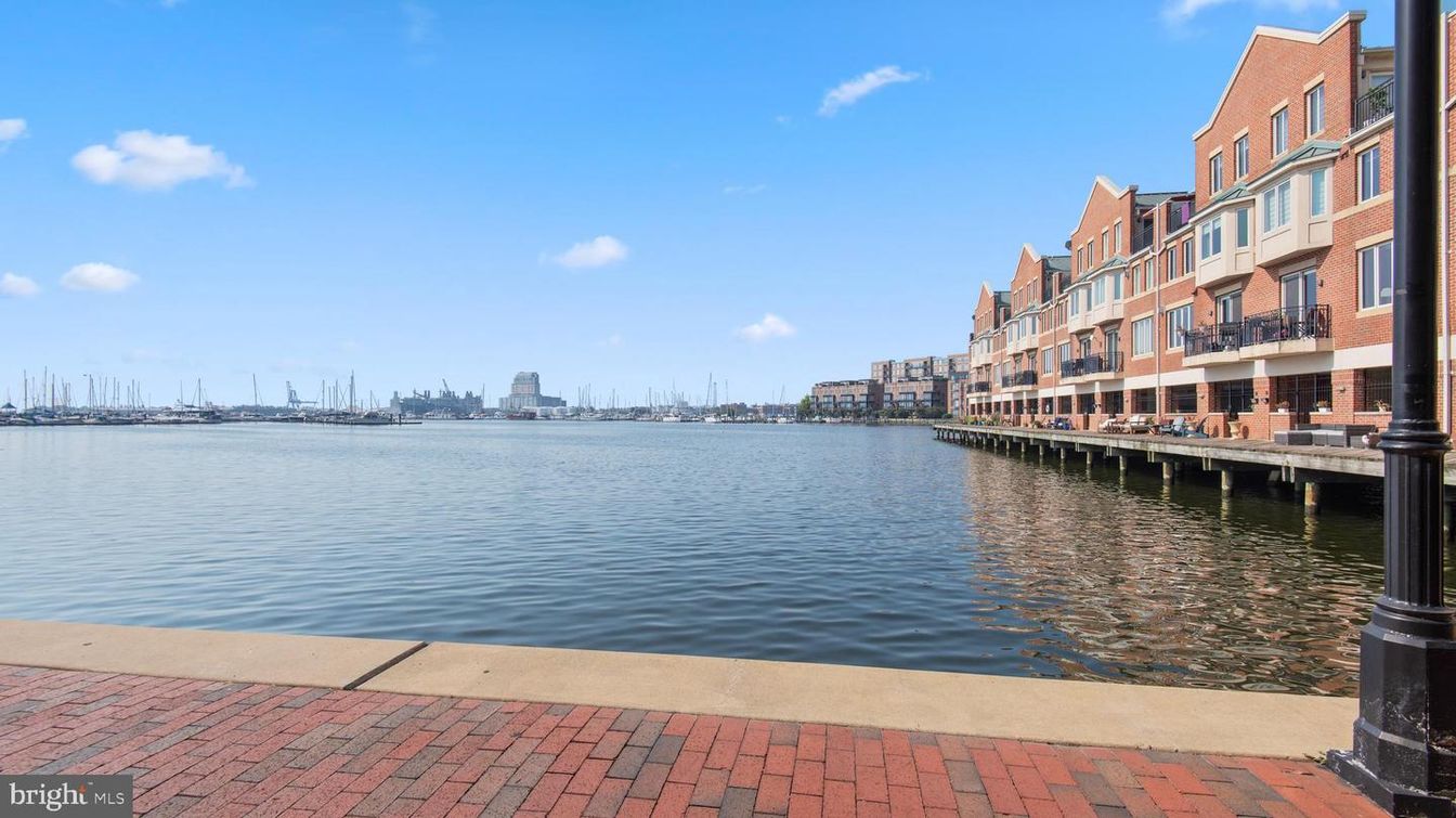 Exterior, Water