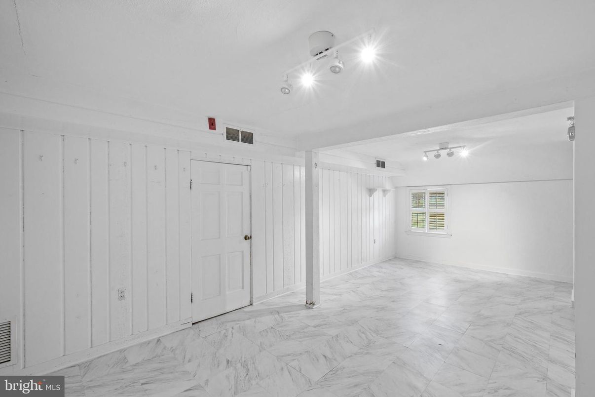 Empty room, Interior, Marble
