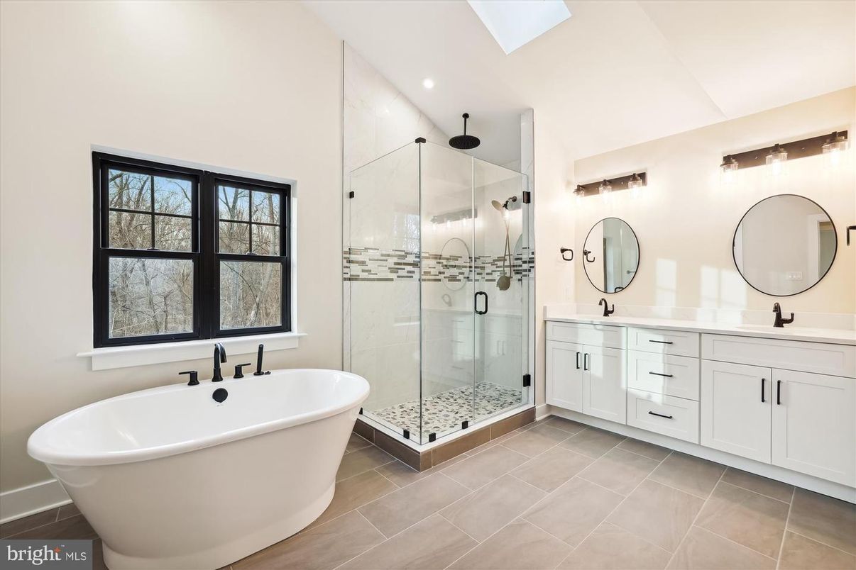 Bathroom, Dual Sink Vanities, Free Standing Baths, Glass Shower, Interior, Recessed Lighting