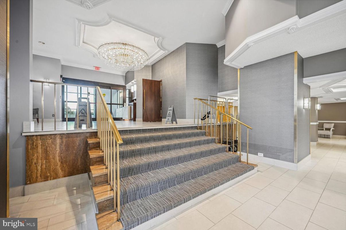 Chandelier, Interior, Recessed Lighting