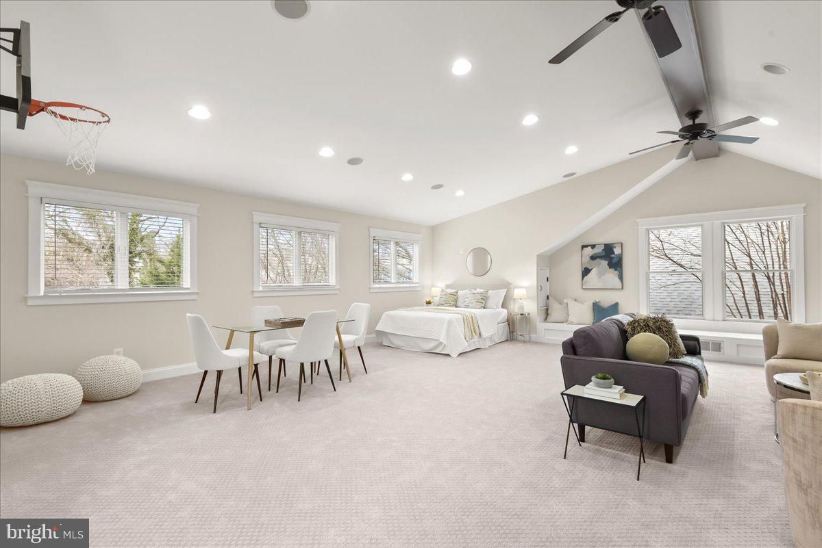 Bedroom, Dining room, Interior, Living room, Recessed Lighting
