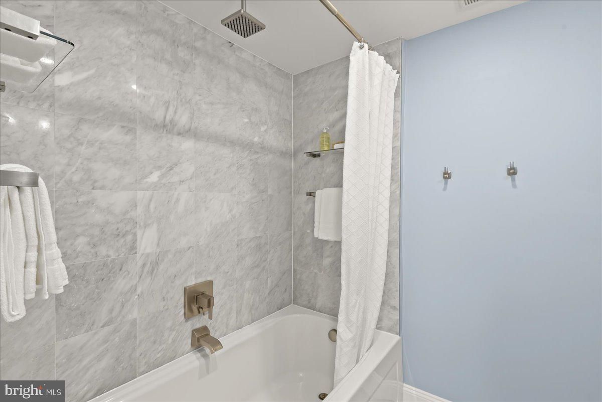 Bathroom, Interior, Marble Walls