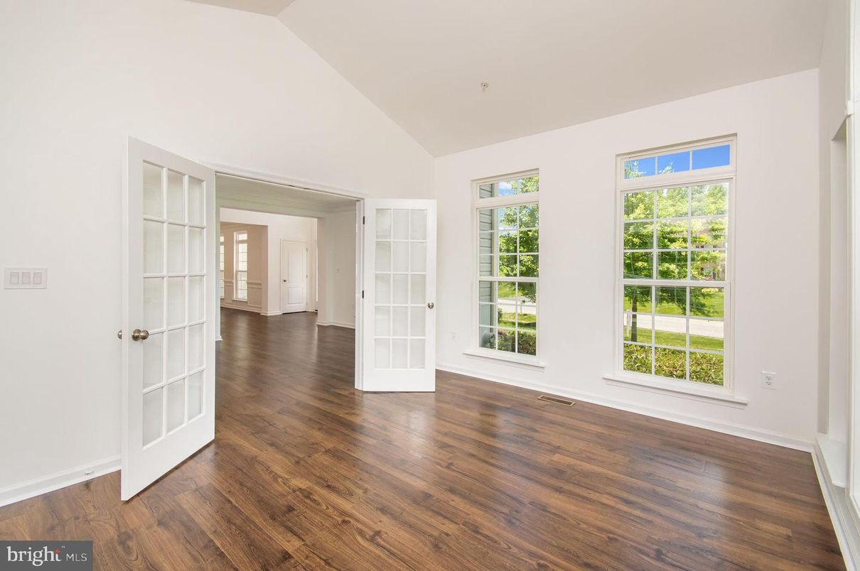 Empty room, Interior, Wood Texture Flooring