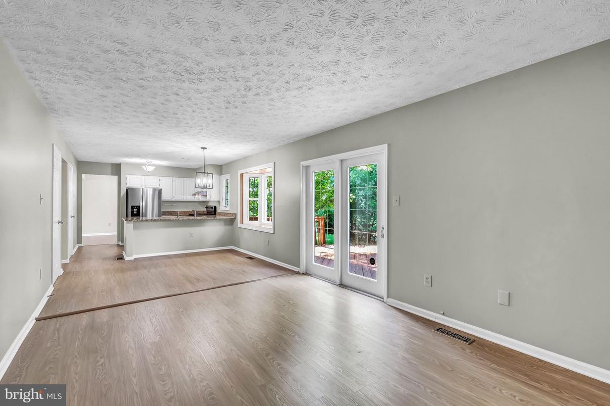 Chandelier, Empty room, Interior, Kitchen, Stainless Steel Appliances, Wood Texture Flooring