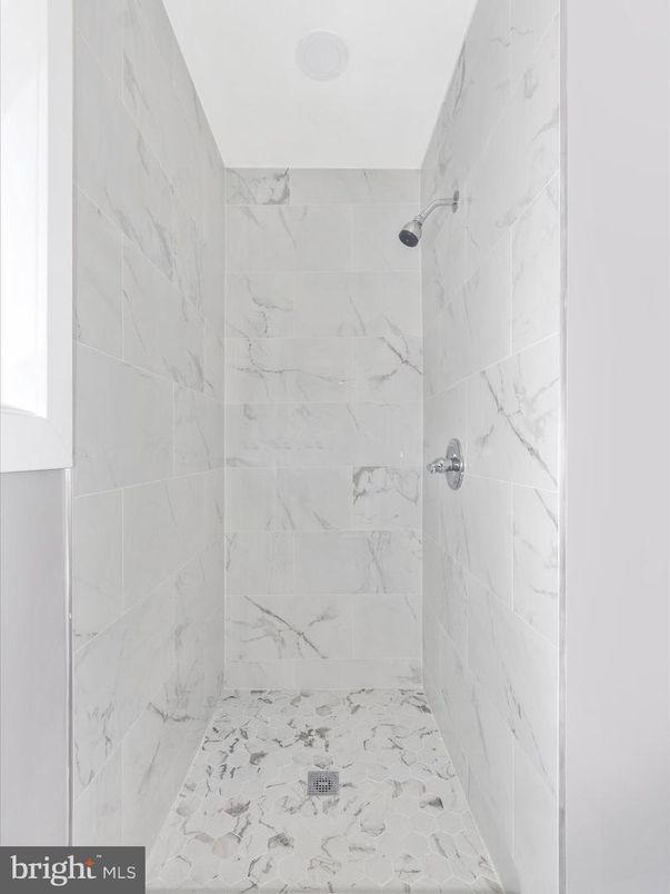 Bathroom, Interior, Marble Walls