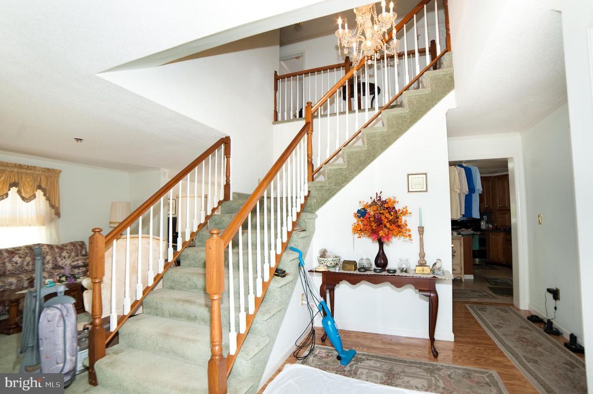 Chandelier, Interior, Wood Texture Flooring