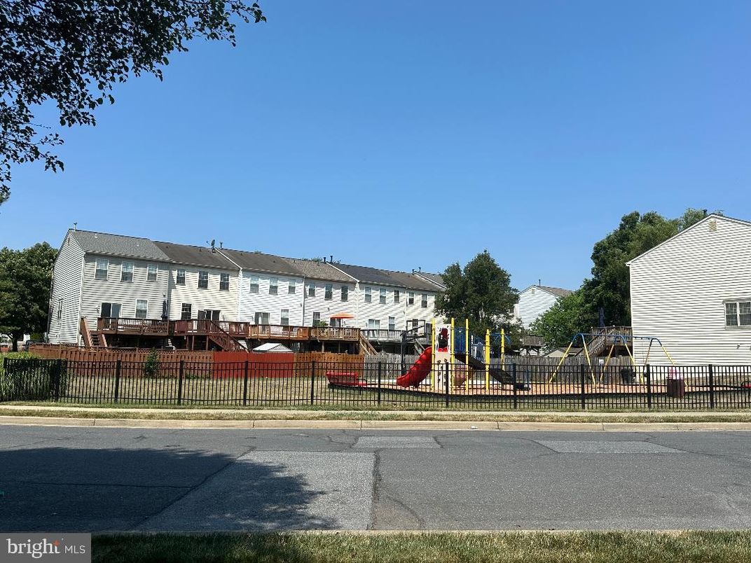 Backyard, Exterior, Playground