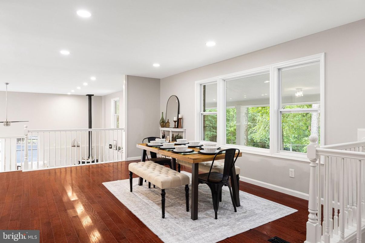 Dining room, Interior, Recessed Lighting, Wood Texture Flooring