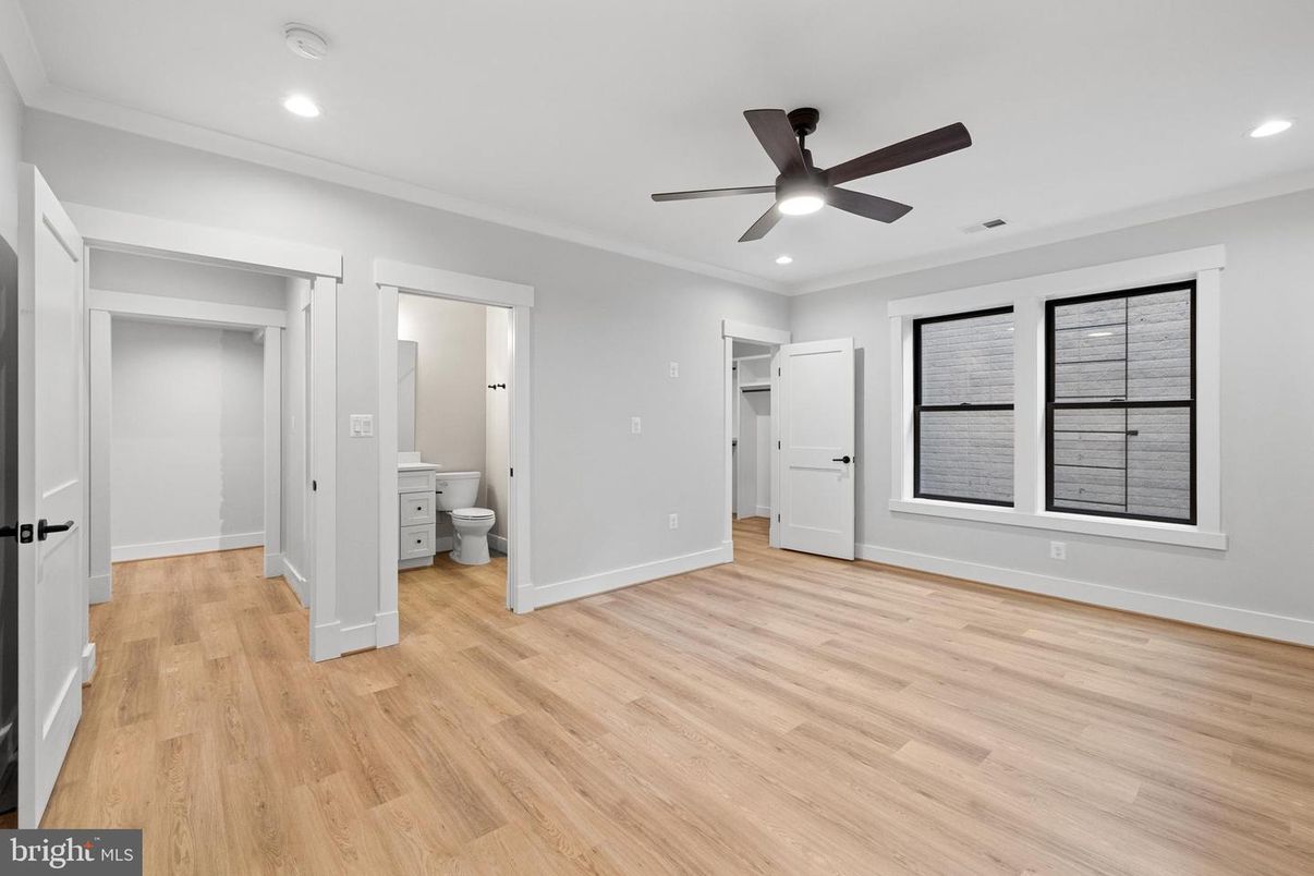 Bathroom, Empty room, Interior, Recessed Lighting, Wood Texture Flooring
