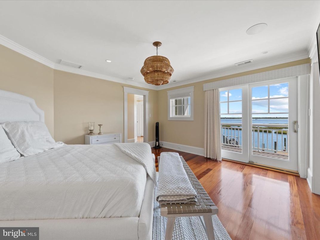 Bedroom, Chandelier, Interior, Recessed Lighting, Water, Wood Texture Flooring