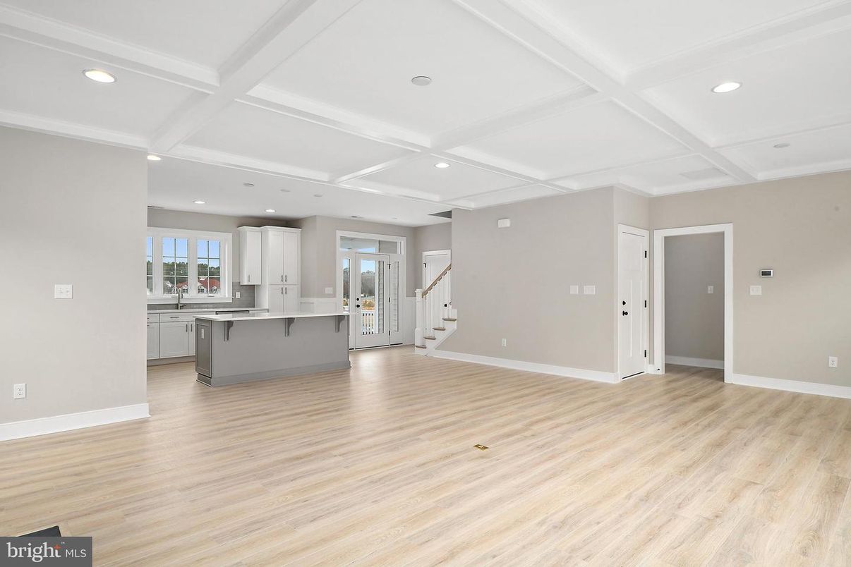 Empty room, Interior, Kitchen, Recessed Lighting, Wood Texture Flooring