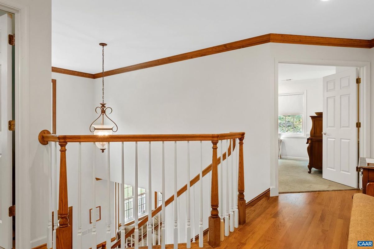 Interior, Pendant Lights, Recessed Lighting, Wood Texture Flooring